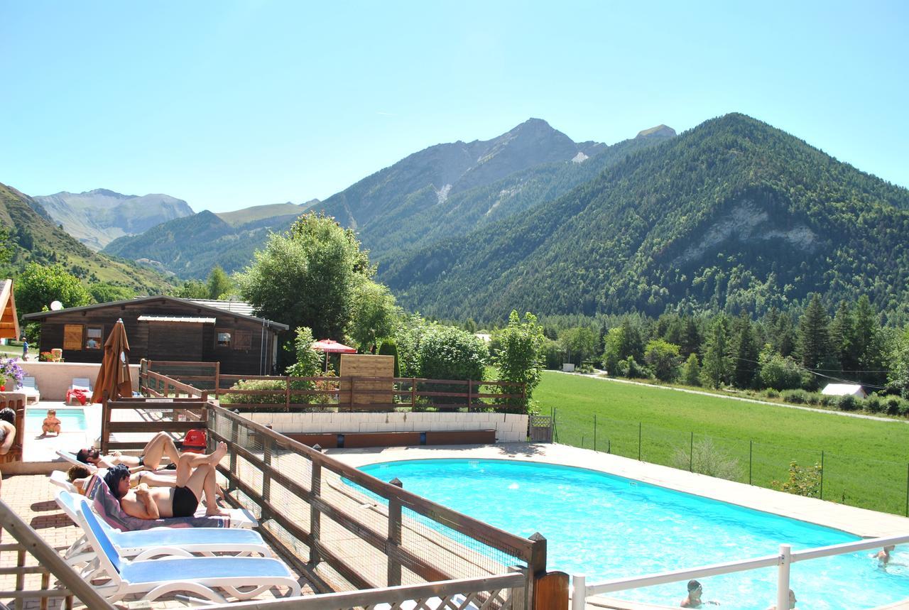 Camping Les Auches Ancelle Eksteriør billede