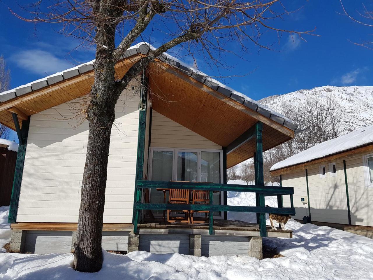 Camping Les Auches Ancelle Eksteriør billede